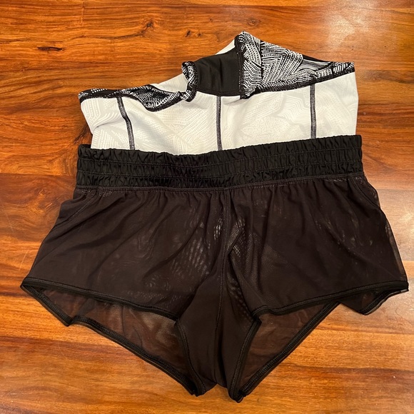 Lululemon City Sky Run Short - Picture 5 of 7